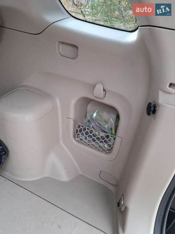 Внедорожник / Кроссовер Kia Sportage 2006 в Ровно