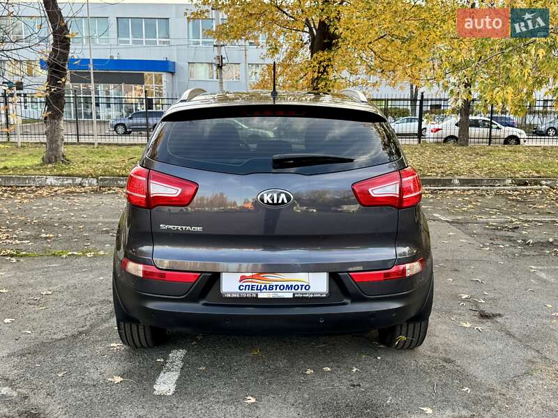 Внедорожник / Кроссовер Kia Sportage 2013 в Киеве