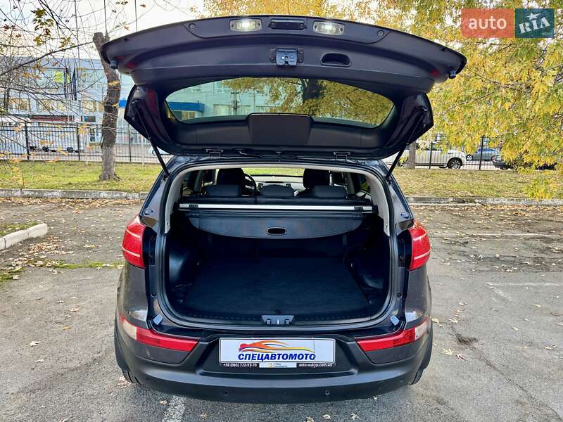 Внедорожник / Кроссовер Kia Sportage 2013 в Киеве