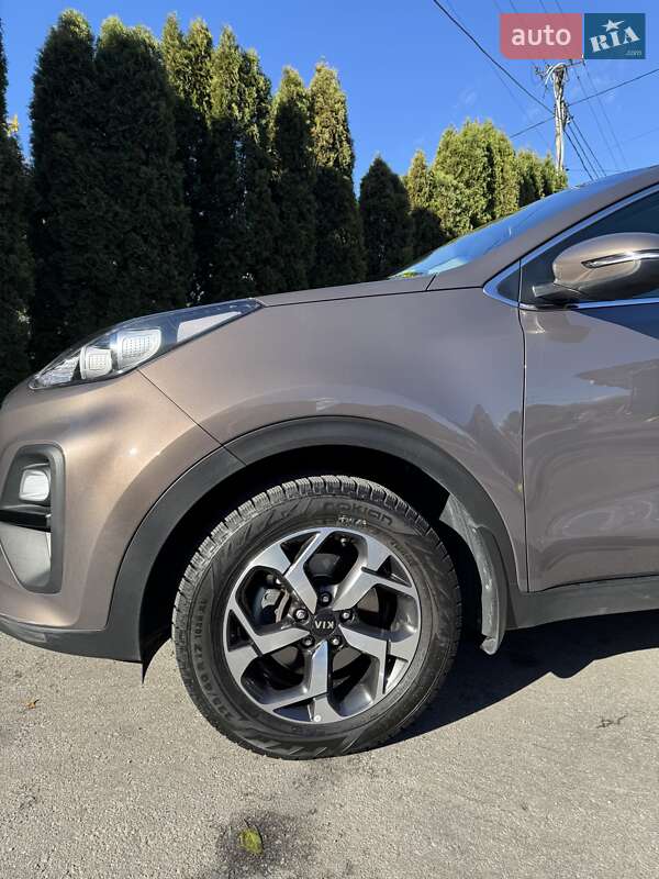 Позашляховик / Кросовер Kia Sportage 2020 в Тернополі фото 4 Позашляховик / Кросовер Kia Sportage 2020 в Тернополі