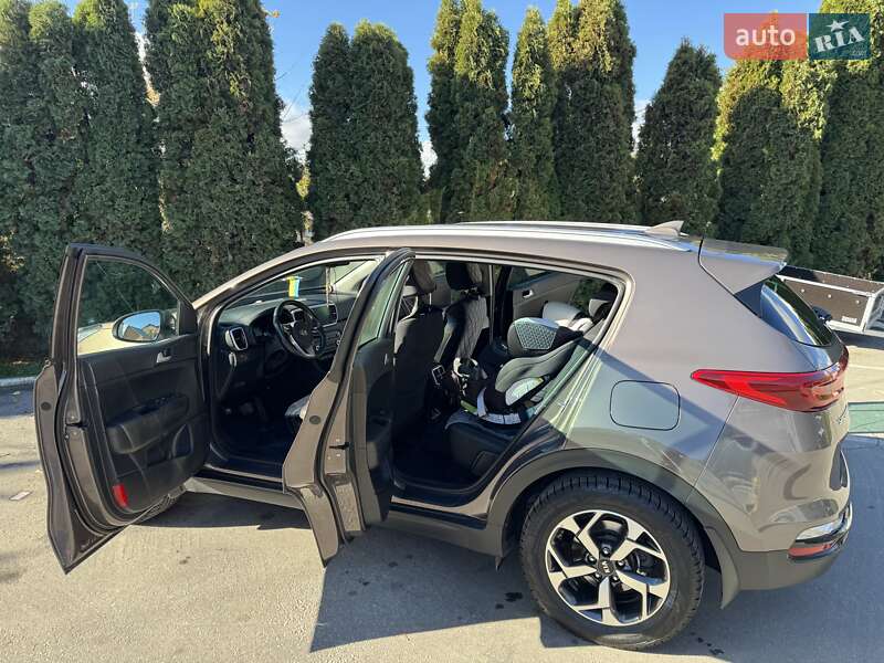 Позашляховик / Кросовер Kia Sportage 2020 в Тернополі фото 19 Позашляховик / Кросовер Kia Sportage 2020 в Тернополі