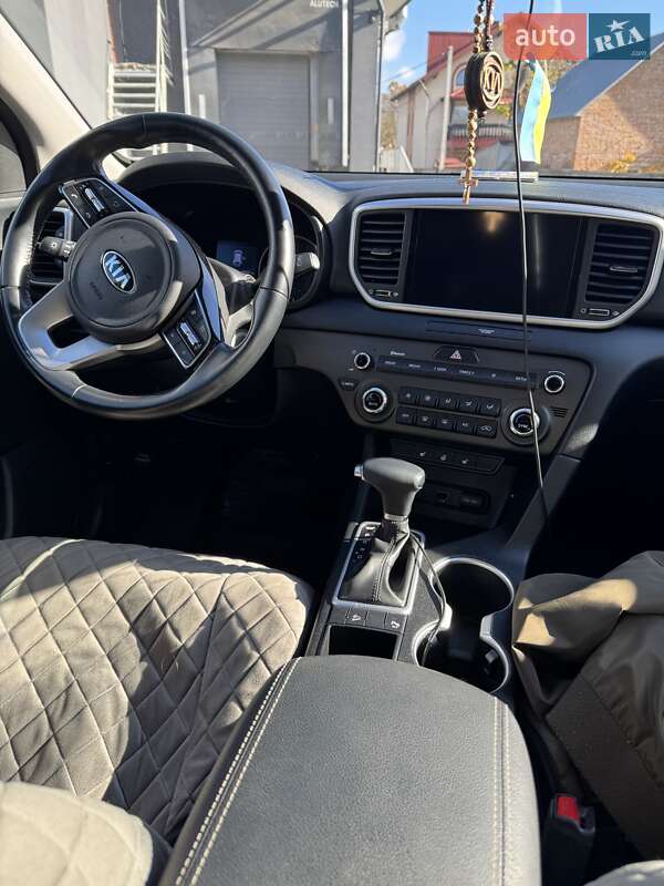 Позашляховик / Кросовер Kia Sportage 2020 в Тернополі фото 32 Позашляховик / Кросовер Kia Sportage 2020 в Тернополі