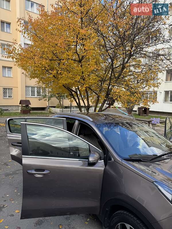 Позашляховик / Кросовер Kia Sportage 2020 в Тернополі фото 38 Позашляховик / Кросовер Kia Sportage 2020 в Тернополі