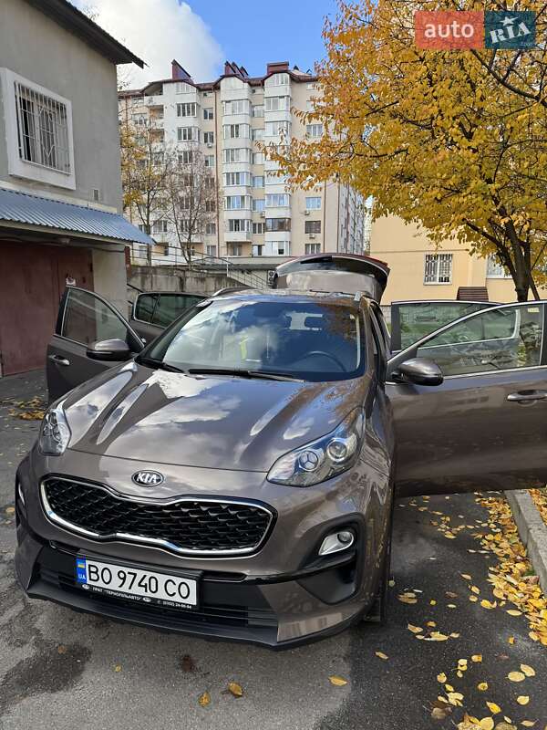 Позашляховик / Кросовер Kia Sportage 2020 в Тернополі фото 48 Позашляховик / Кросовер Kia Sportage 2020 в Тернополі