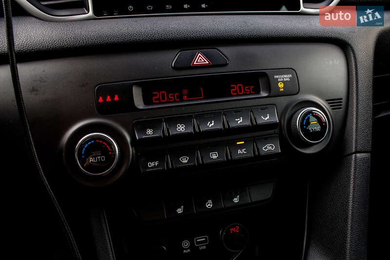 Внедорожник / Кроссовер Kia Sportage 2018 в Львове