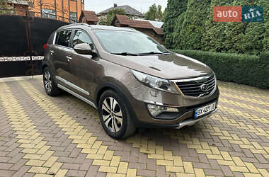 Внедорожник / Кроссовер Kia Sportage 2012 в Хмельницком