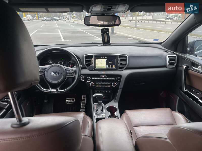 Внедорожник / Кроссовер Kia Sportage 2016 в Киеве