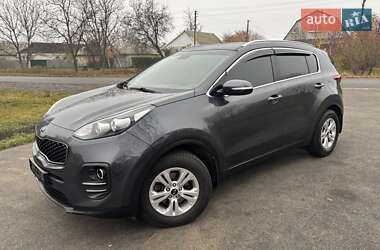 Внедорожник / Кроссовер Kia Sportage 2017 в Краснограде