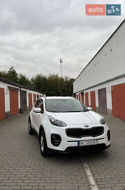 Внедорожник / Кроссовер Kia Sportage 2016 в Луцке