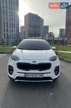 Позашляховик / Кросовер Kia Sportage 2016 в Києві