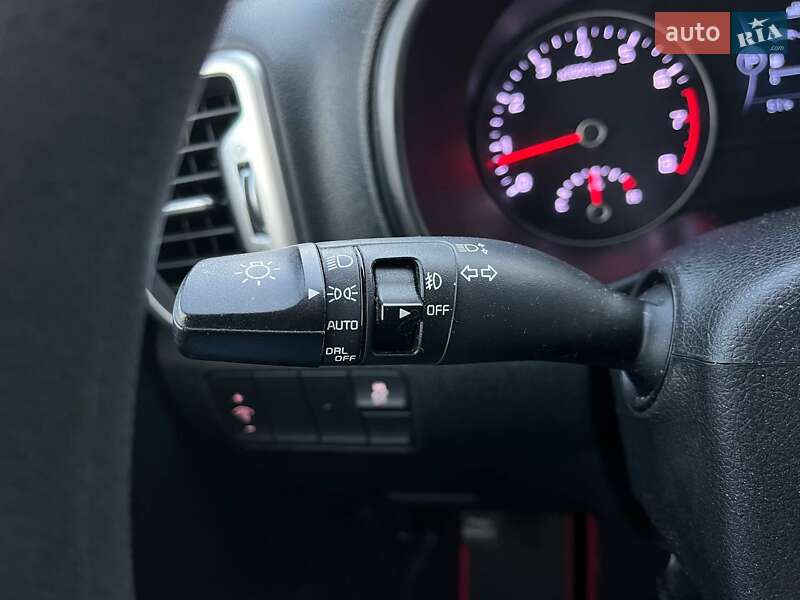 Позашляховик / Кросовер Kia Sportage 2016 в Києві фото 20 Позашляховик / Кросовер Kia Sportage 2016 в Києві