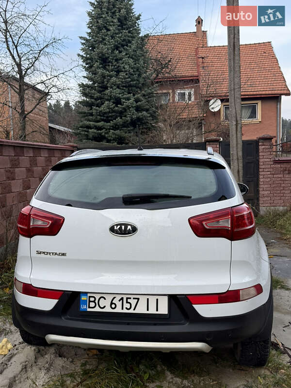 Внедорожник / Кроссовер Kia Sportage 2011 в Львове