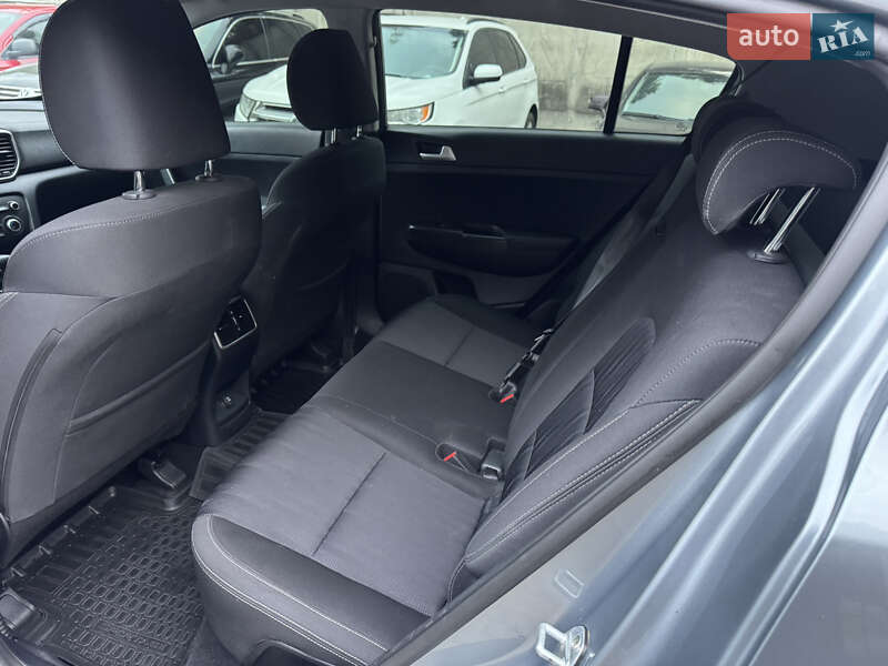 Внедорожник / Кроссовер Kia Sportage 2018 в Запорожье фото 11 Внедорожник / Кроссовер Kia Sportage 2018 в Запорожье