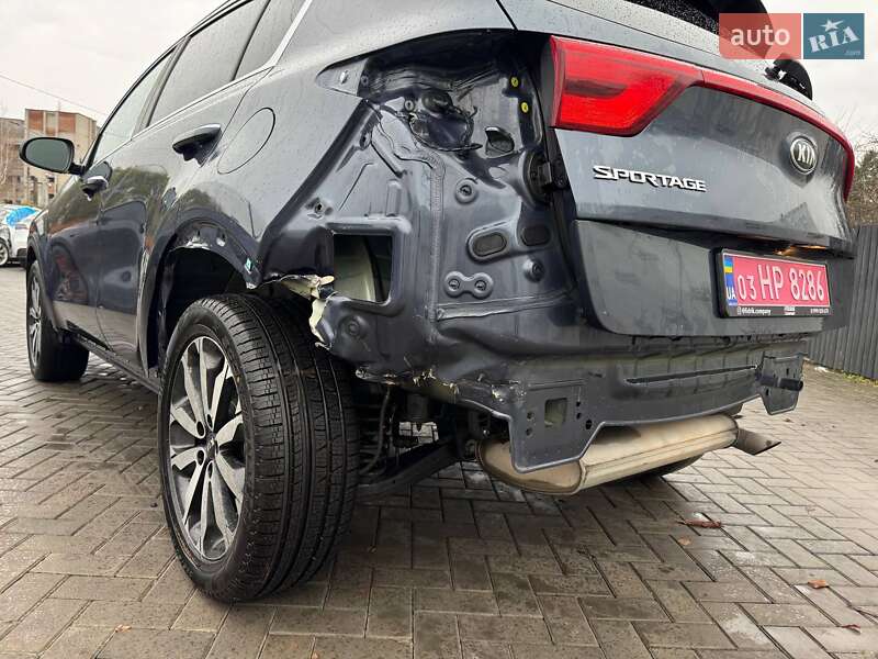 Позашляховик / Кросовер Kia Sportage 2016 в Луцьку фото 10 Позашляховик / Кросовер Kia Sportage 2016 в Луцьку