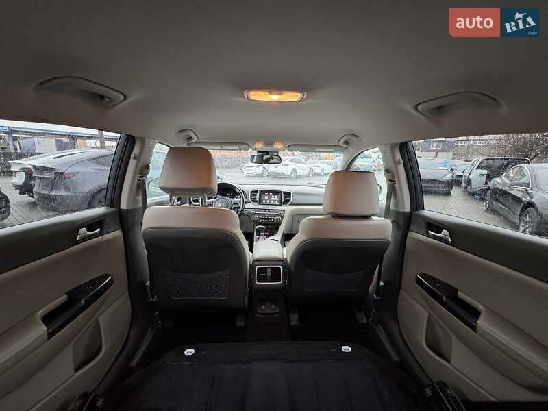 Позашляховик / Кросовер Kia Sportage 2016 в Луцьку фото 31 Позашляховик / Кросовер Kia Sportage 2016 в Луцьку