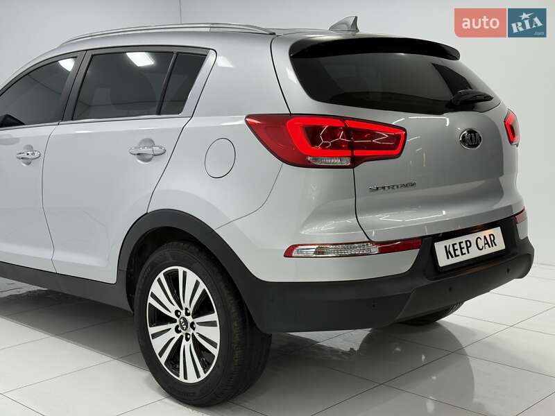 Позашляховик / Кросовер Kia Sportage 2013 в Одесі
