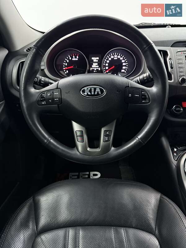Позашляховик / Кросовер Kia Sportage 2013 в Одесі