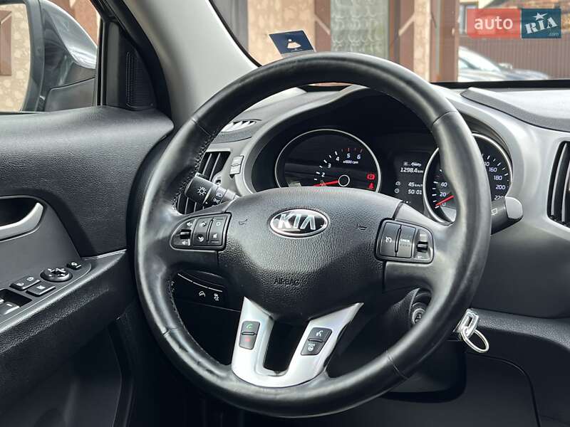 Позашляховик / Кросовер Kia Sportage 2014 в Івано-Франківську