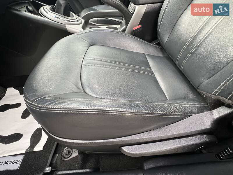 Позашляховик / Кросовер Kia Sportage 2014 в Івано-Франківську