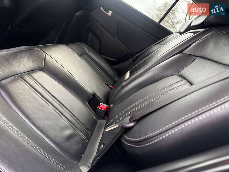 Внедорожник / Кроссовер Kia Sportage 2012 в Ахтырке фото 38 Внедорожник / Кроссовер Kia Sportage 2012 в Ахтырке