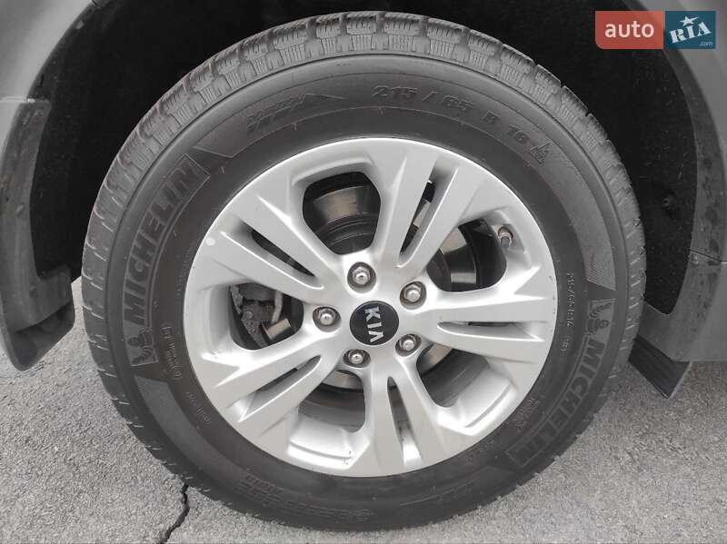 Позашляховик / Кросовер Kia Sportage 2016 в Бару