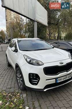 Внедорожник / Кроссовер Kia Sportage 2015 в Киеве