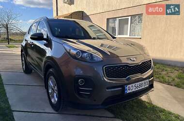 Внедорожник / Кроссовер Kia Sportage 2016 в Виноградове