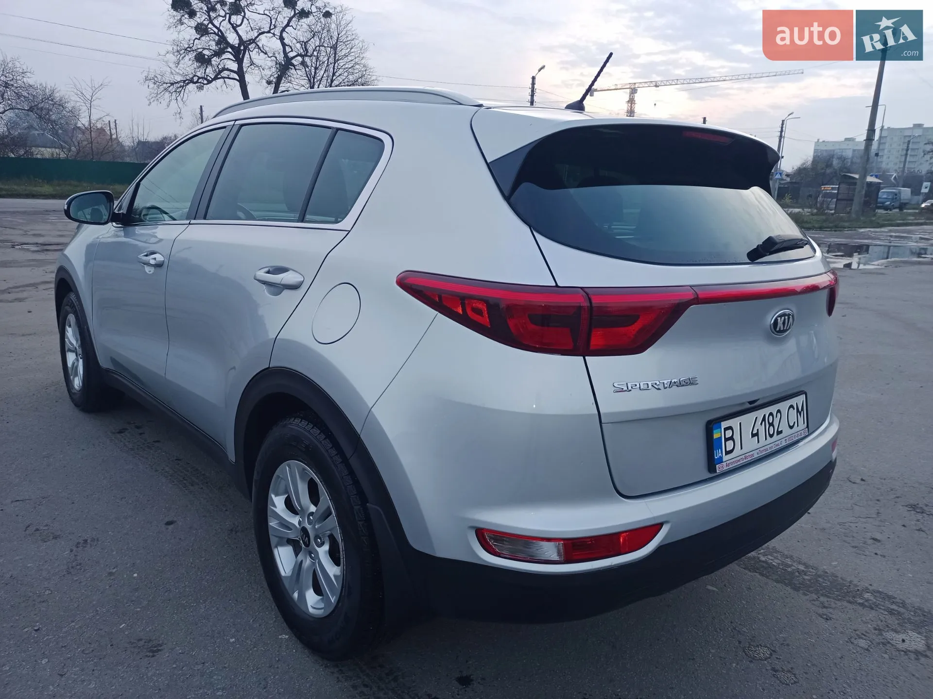 Kia Sportage 2017 VIN U5YPG814AHL409383 фото оголошення 3 з 5
