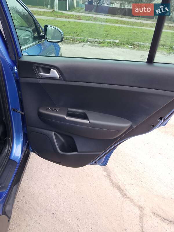 Внедорожник / Кроссовер Kia Sportage 2020 в Верхнеднепровске