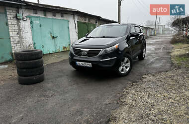 Внедорожник / Кроссовер Kia Sportage 2011 в Харькове