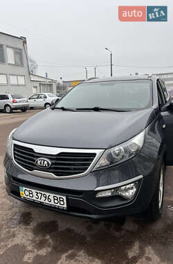 Позашляховик / Кросовер Kia Sportage 2013 в Чернігові