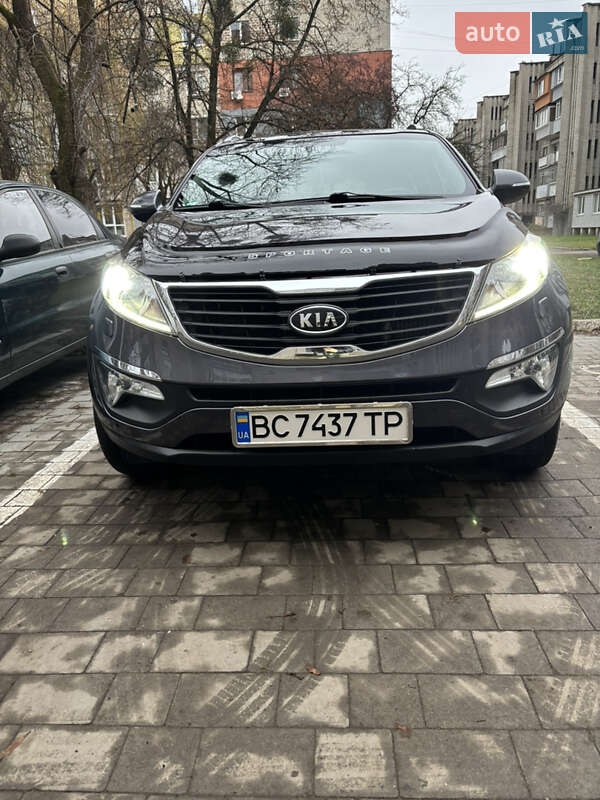 Позашляховик / Кросовер Kia Sportage 2012 в Шептицькому
