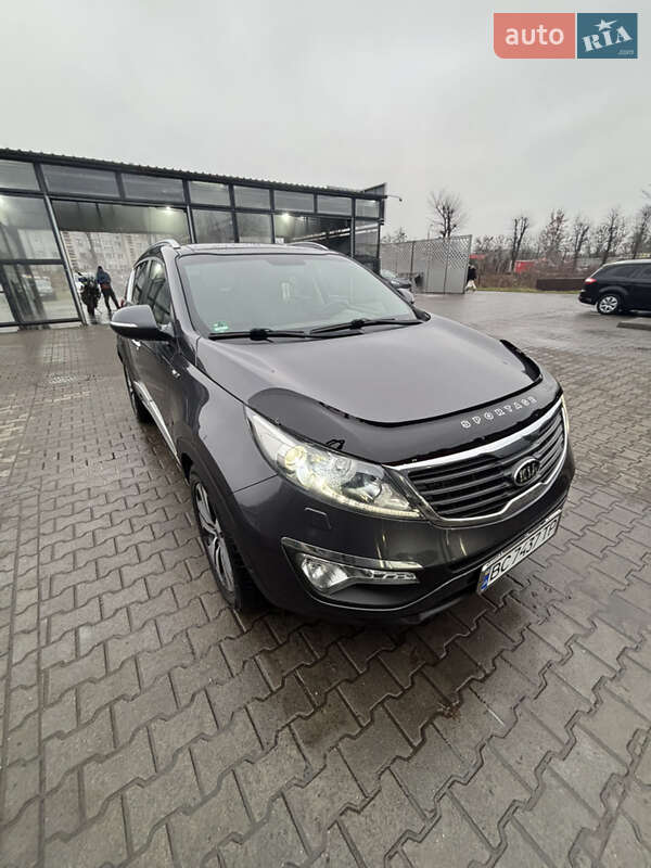 Позашляховик / Кросовер Kia Sportage 2012 в Шептицькому