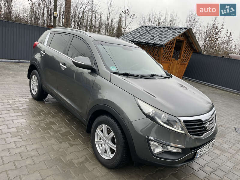 Внедорожник / Кроссовер Kia Sportage 2012 в Баре
