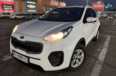 Внедорожник / Кроссовер Kia Sportage 2016 в Полтаве