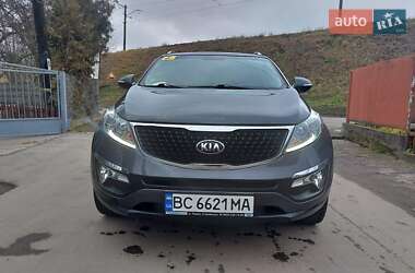 Позашляховик / Кросовер Kia Sportage 2015 в Львові