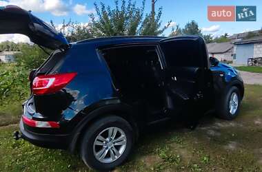 Внедорожник / Кроссовер Kia Sportage 2010 в Глухове