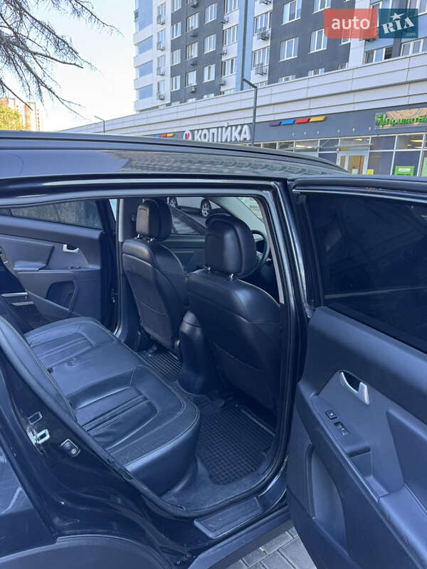 Внедорожник / Кроссовер Kia Sportage 2011 в Одессе