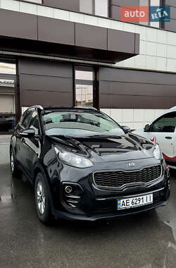 Позашляховик / Кросовер Kia Sportage 2016 в Дніпрі