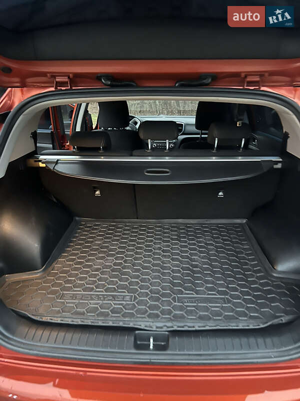 Внедорожник / Кроссовер Kia Sportage 2019 в Киеве