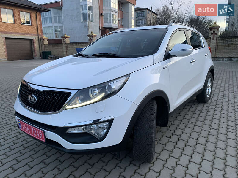 Внедорожник / Кроссовер Kia Sportage 2014 в Радивилове