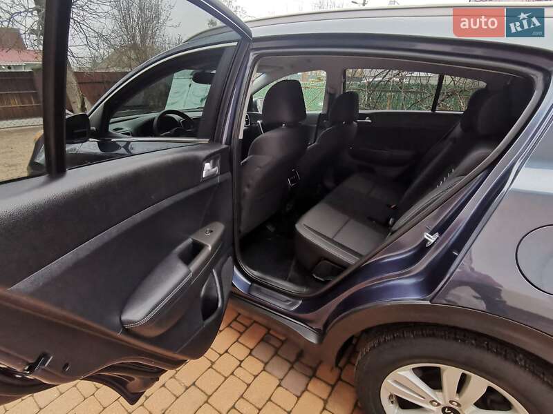 Позашляховик / Кросовер Kia Sportage 2016 в Білій Церкві фото 11 Позашляховик / Кросовер Kia Sportage 2016 в Білій Церкві