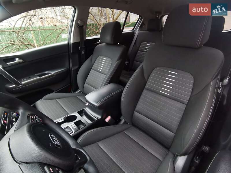 Позашляховик / Кросовер Kia Sportage 2016 в Білій Церкві фото 17 Позашляховик / Кросовер Kia Sportage 2016 в Білій Церкві