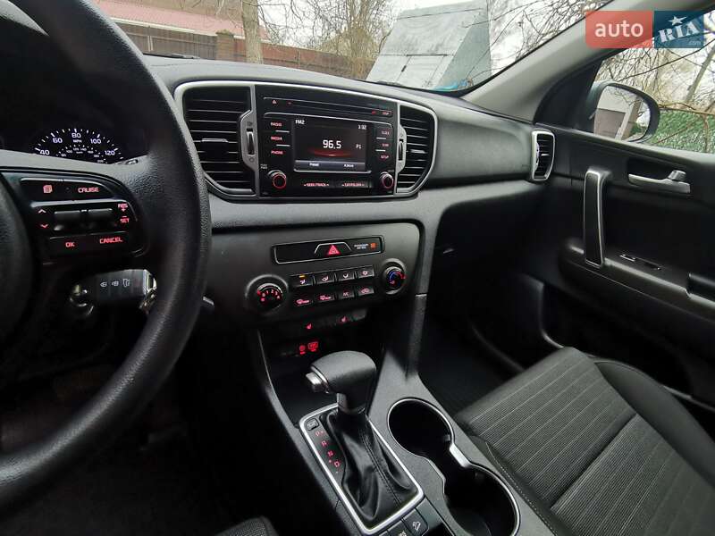 Позашляховик / Кросовер Kia Sportage 2016 в Білій Церкві фото 21 Позашляховик / Кросовер Kia Sportage 2016 в Білій Церкві