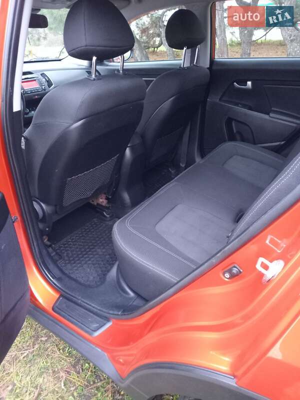 Позашляховик / Кросовер Kia Sportage 2011 в Дніпрі