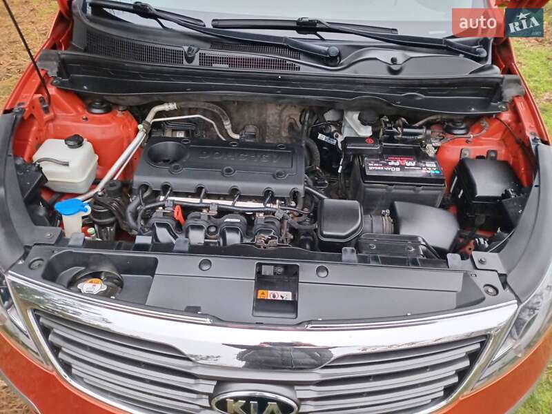 Позашляховик / Кросовер Kia Sportage 2011 в Дніпрі