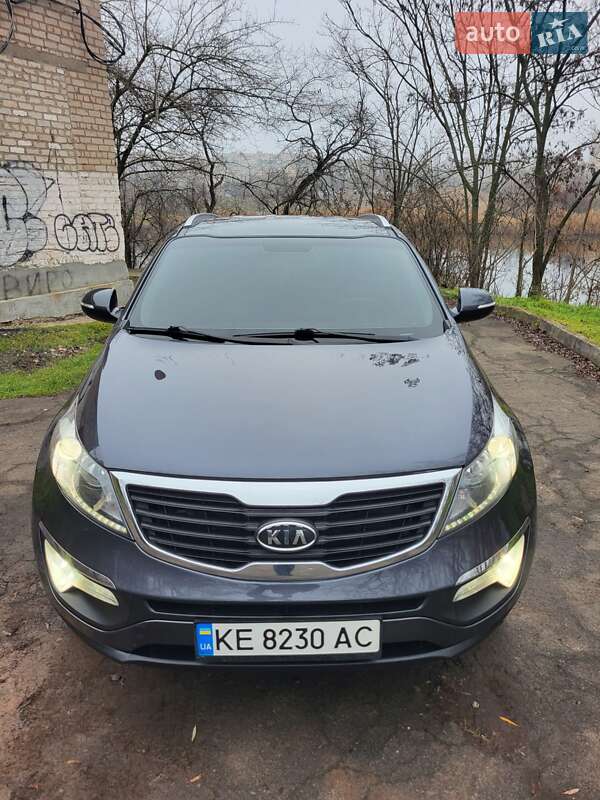 Внедорожник / Кроссовер Kia Sportage 2011 в Кривом Роге