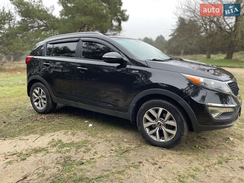 Внедорожник / Кроссовер Kia Sportage 2014 в Николаеве