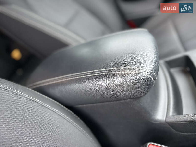 Внедорожник / Кроссовер Kia Sportage 2018 в Львове фото 49 Внедорожник / Кроссовер Kia Sportage 2018 в Львове