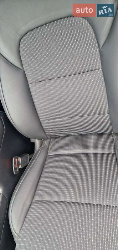 Внедорожник / Кроссовер Kia Sportage 2017 в Каменец-Подольском